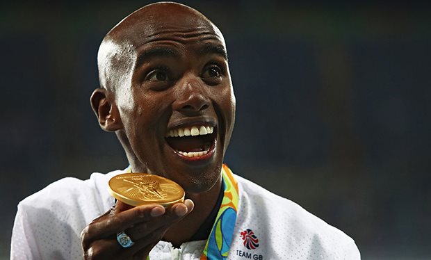 Everyone_stayed_up_to_watch_Mo_Farah_fall_over_and_still_win_Olympic_gold_at_Rio_2016